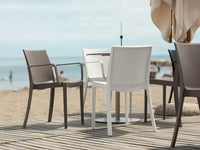 Sedia da Esterno in Polipropilene Impilabile per Giardino Bar Ristorante in 3 Colori cm.47x55x82