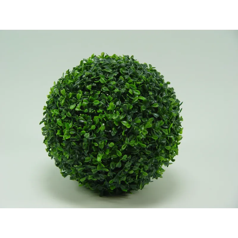 Sfera Bosso verde nelle Due Misure