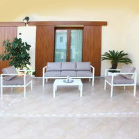Set Salotto da Giardino in Alluminio Bianco con Divano 3 posti, 2 Poltrone, Tavolino e Cuscini Tortora
